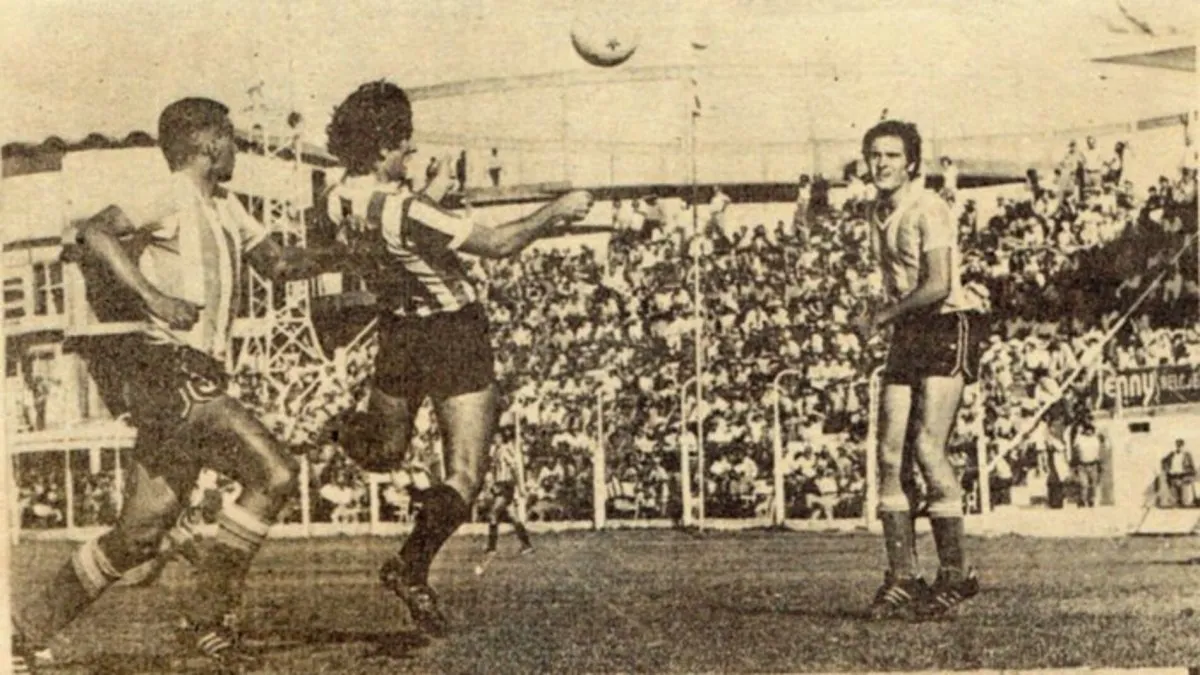 Una de las máximas expresiones de Unión en su historia. 7 a 1 a Racing en 1975, la mayor goleada en Primera.